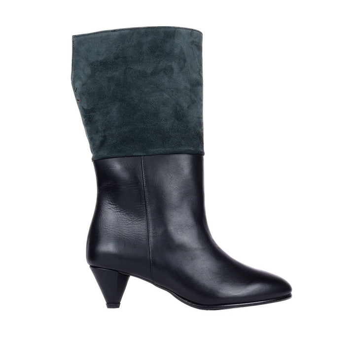 Cath - Black - Anthracite - Gray - Signed by You