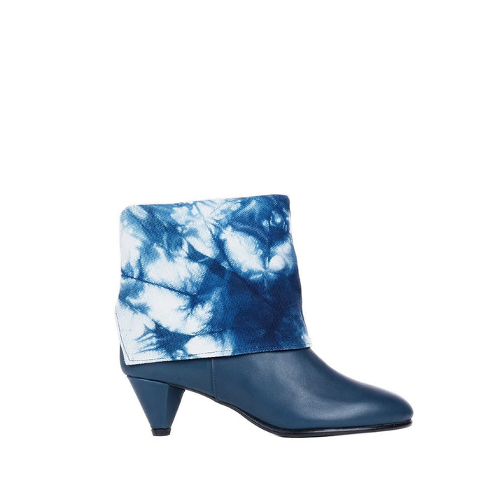 Cath - Dark Blue - Canvas Natural Dyed - Signed by You
